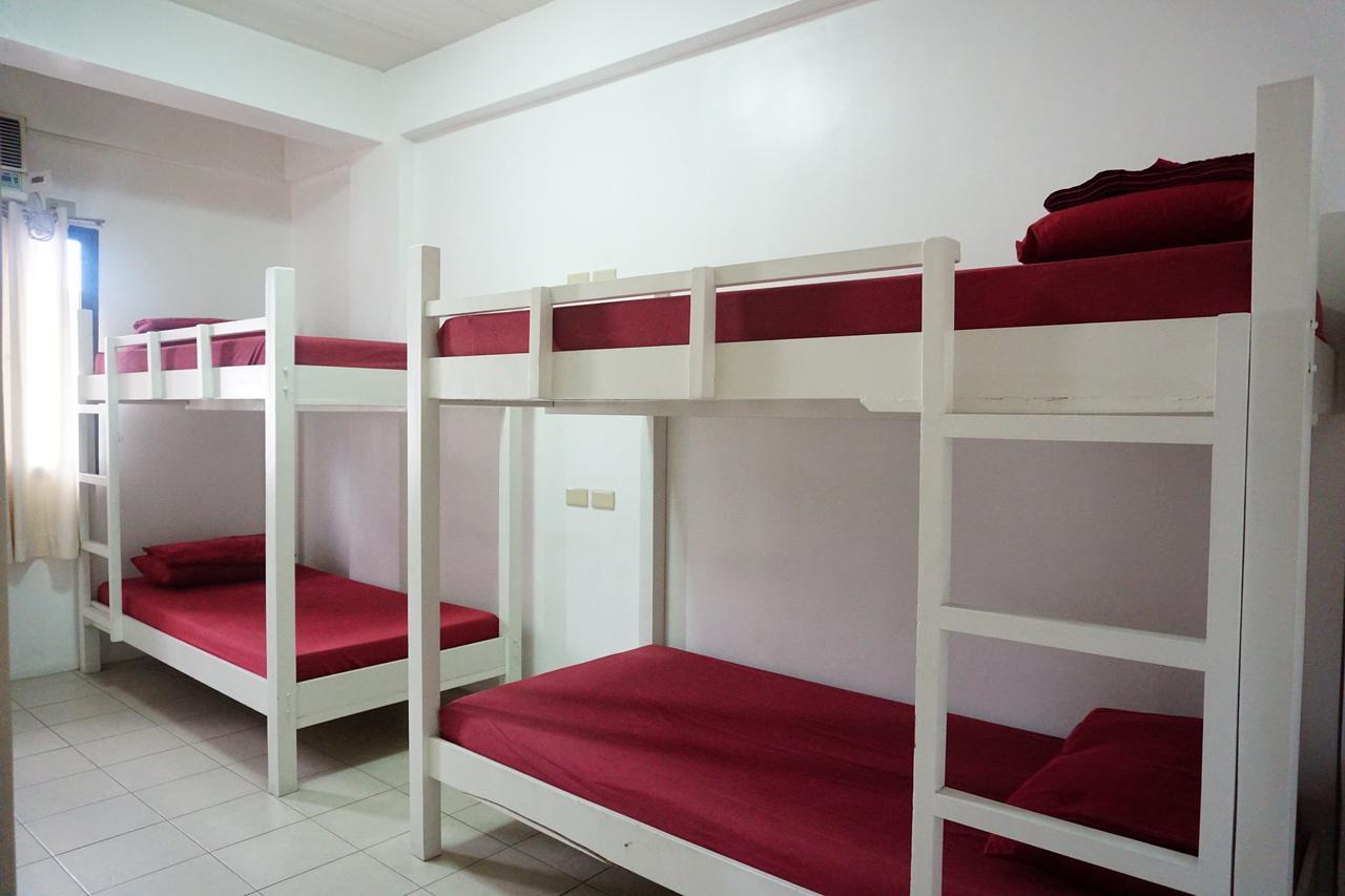 Tarasa Hostel Pasay Exterior foto