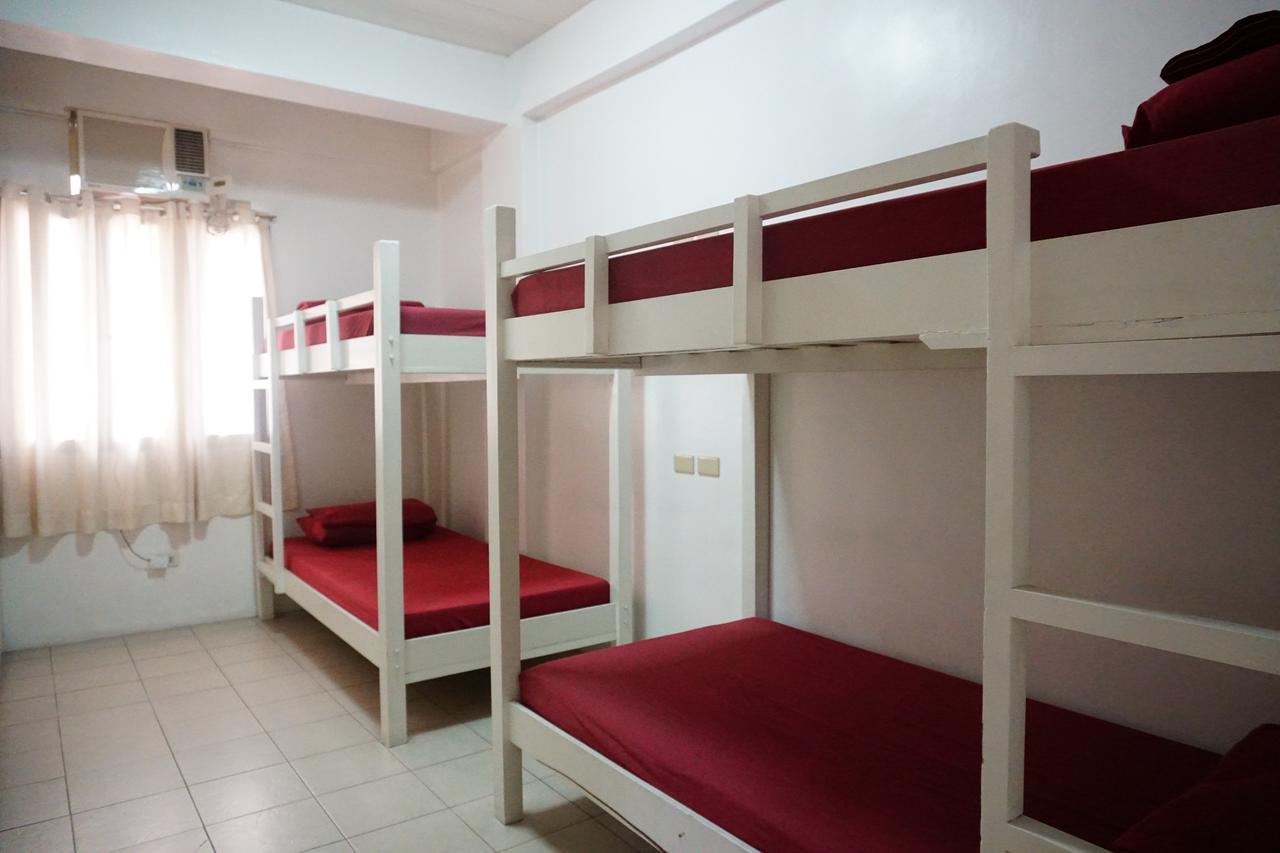 Tarasa Hostel Pasay Exterior foto